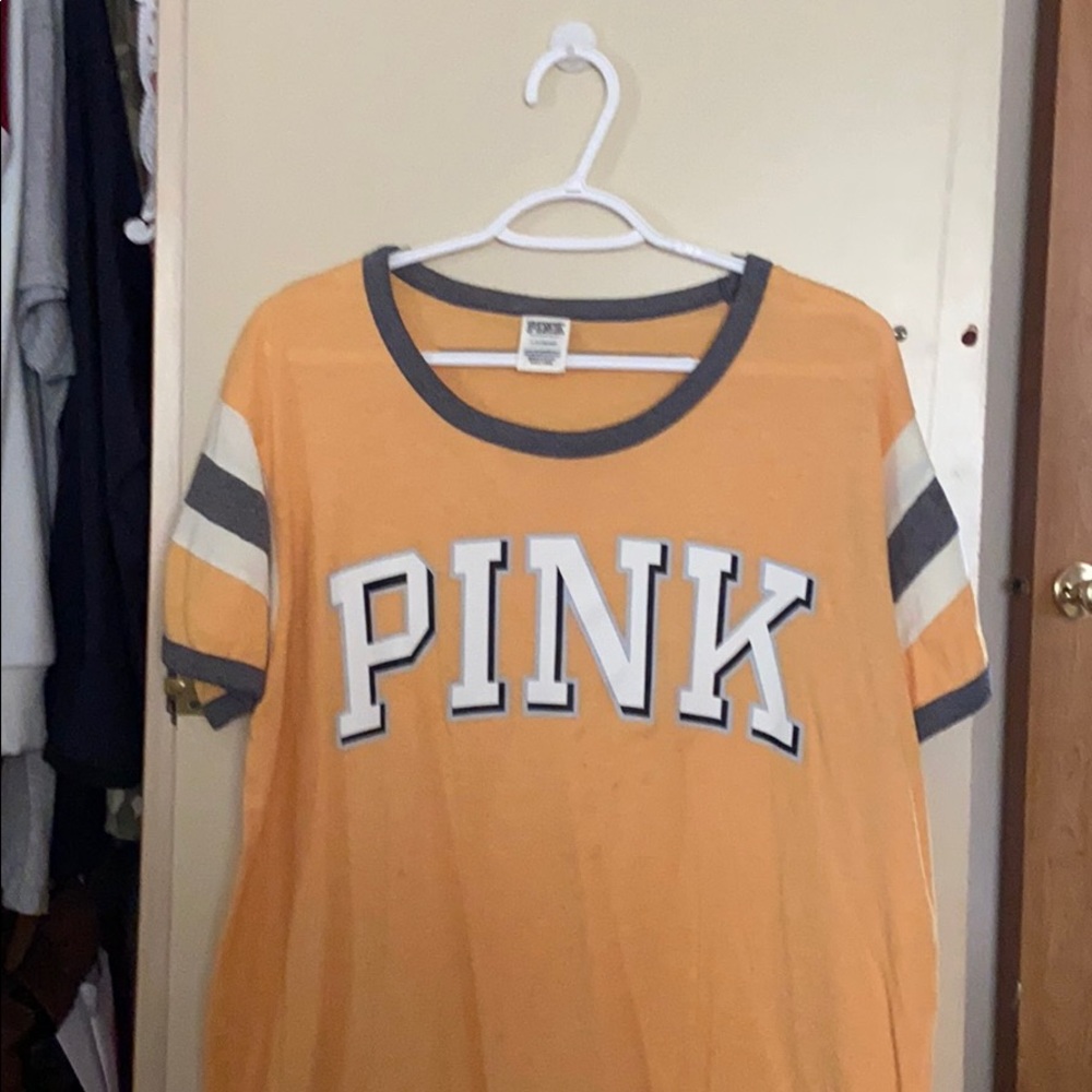PINk T-SHIRT